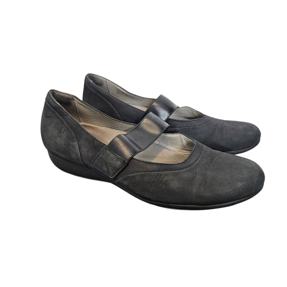 Dansko Kendra Mary Jane Shoes Size EU 41 US 9.5-10 Taupe Milled Nubuck Comfort